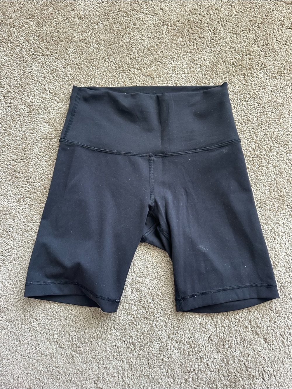 lululemon athletica Wunder Train High Rise Short 8”